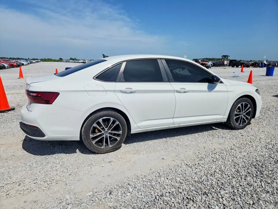 2025 VOLKSWAGEN JETTA SPORT  