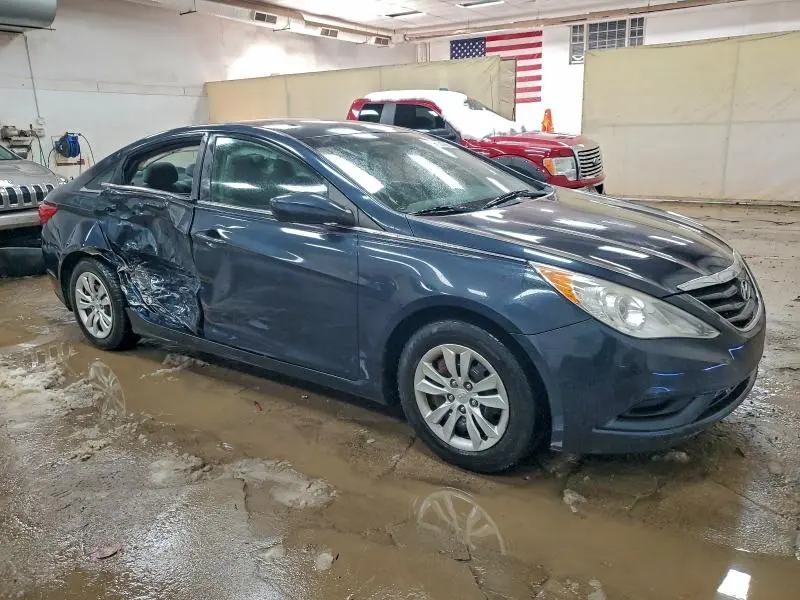 2012 HYUNDAI SONATA GLS  