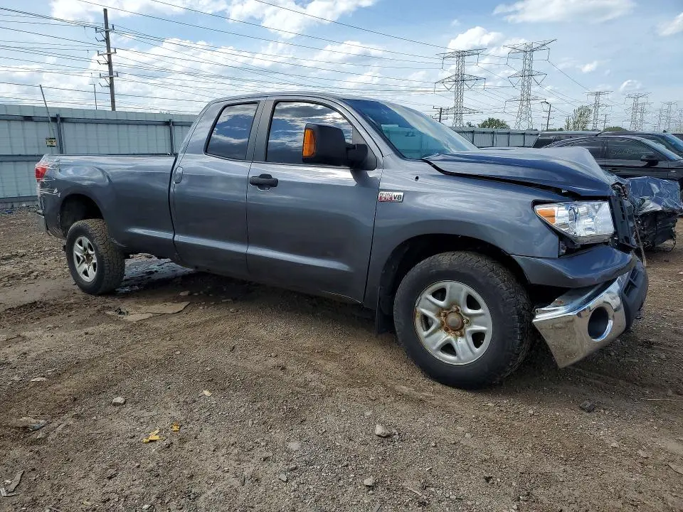2011 TOYOTA TUNDRA DOUBLE CAB SR5  