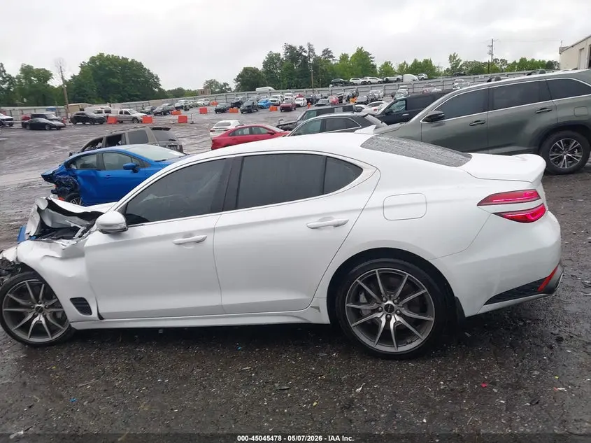 2025 GENESIS G70 2.5T RWD
