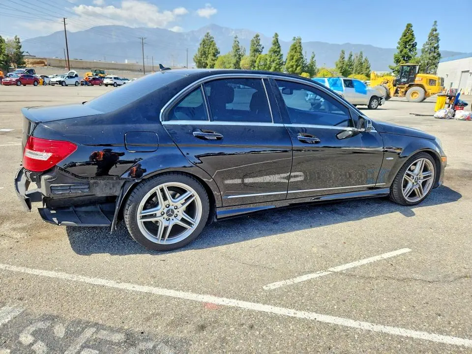 2012 MERCEDES-BENZ C 250  