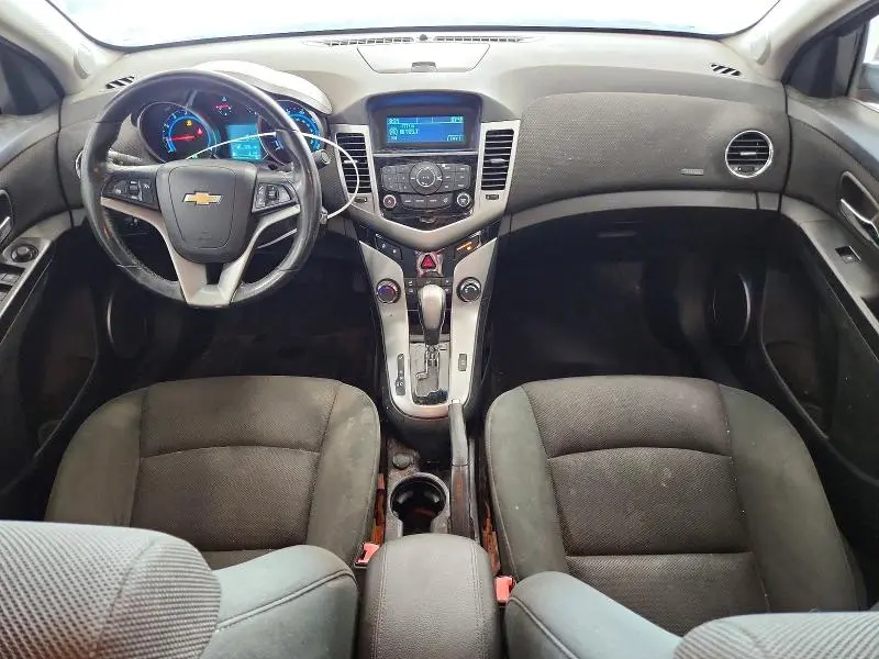 2012 CHEVROLET CRUZE LT  