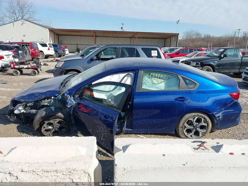2019 KIA FORTE LXS