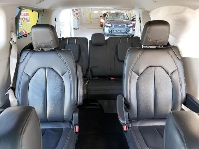 2017 CHRYSLER PACIFICA TOURING L PLUS  