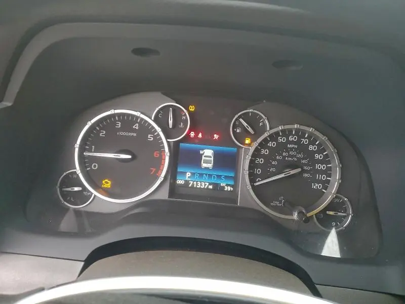 2015 TOYOTA TUNDRA CREWMAX SR5  