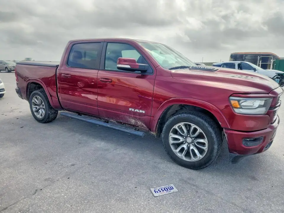 2019 RAM 1500 LARAMIE  