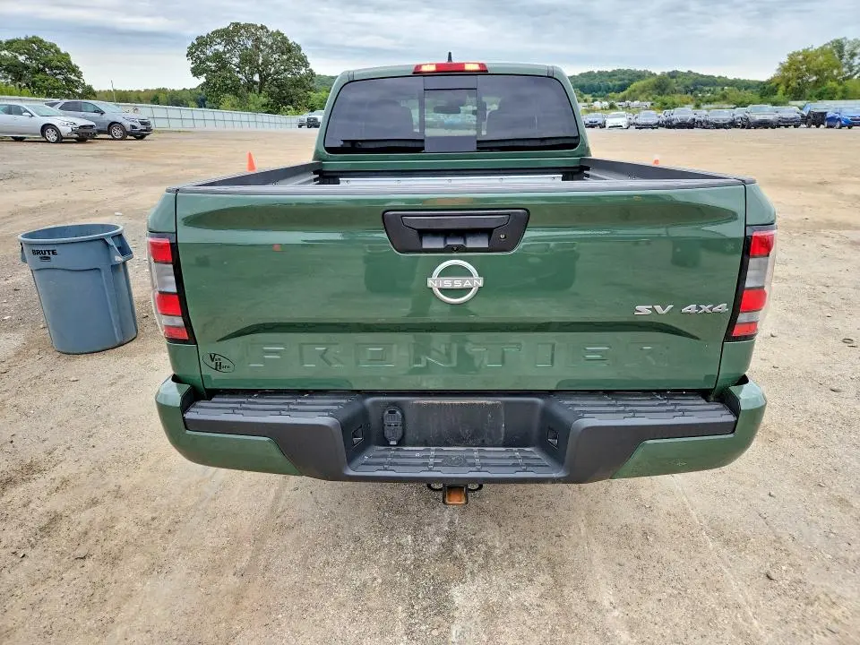 2024 NISSAN FRONTIER SV  