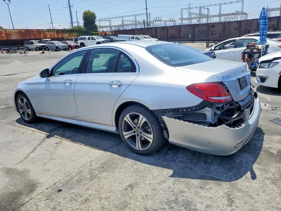 2018 MERCEDES-BENZ E 300  