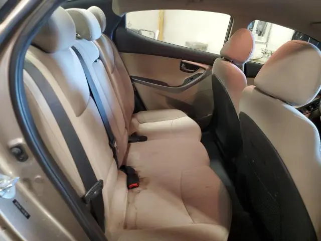 2014 HYUNDAI ELANTRA SE  