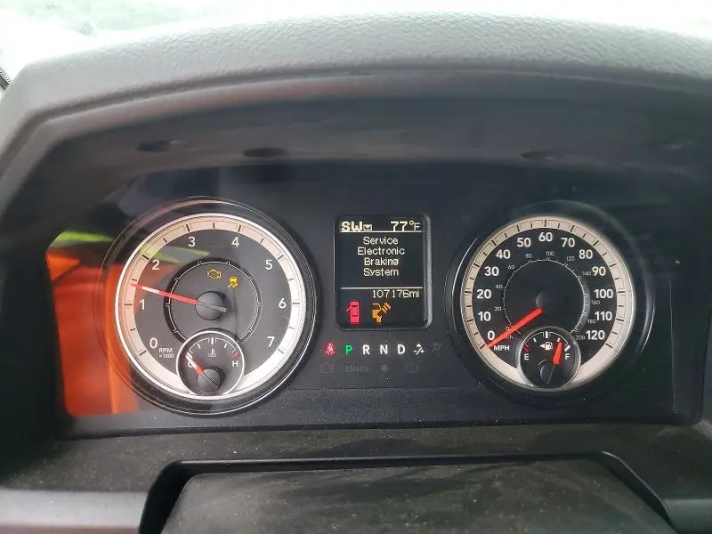 2017 RAM 1500 SLT  