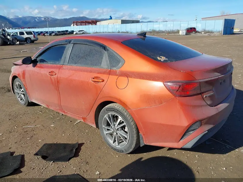 2023 KIA FORTE LXS
