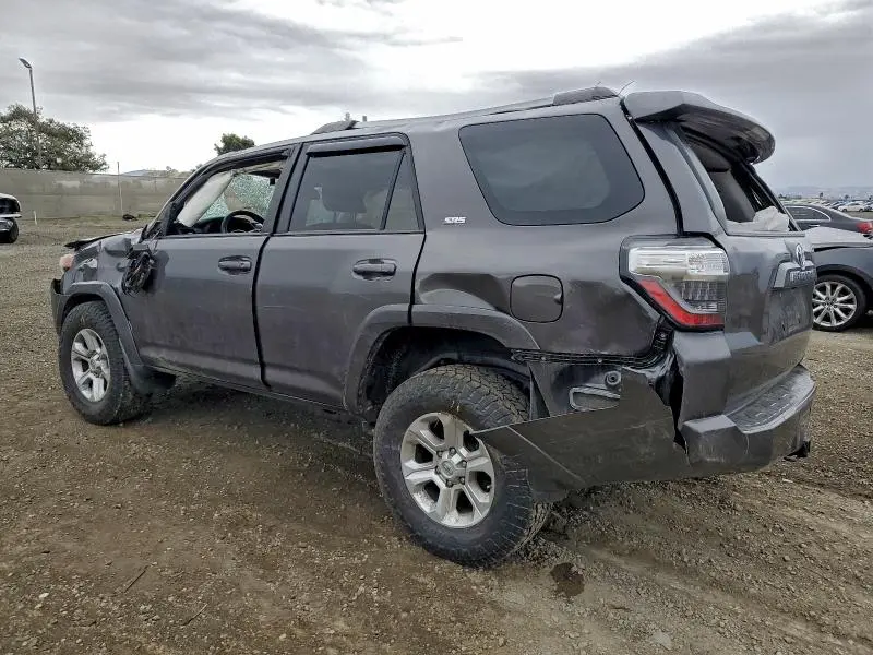 2019 TOYOTA 4RUNNER SR5/SR5 PREMIUM  