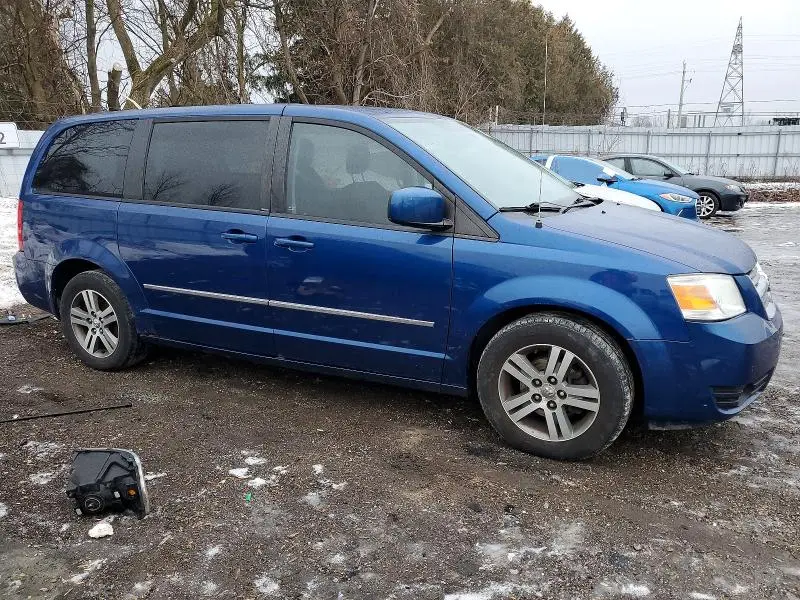2010 DODGE GRAND CARAVAN SE  