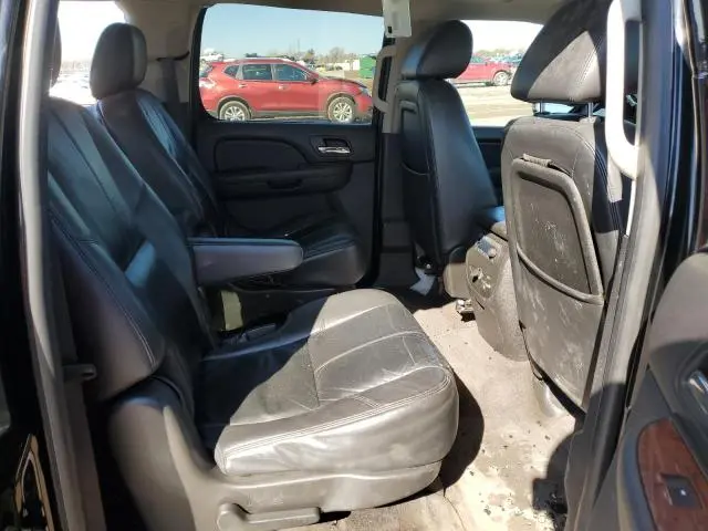 2011 CHEVROLET SUBURBAN K1500 LT