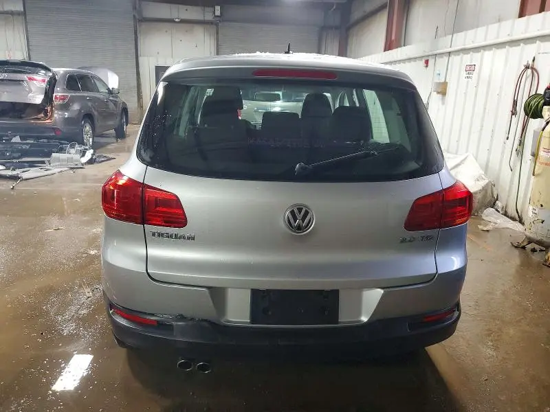 2013 VOLKSWAGEN TIGUAN S  
