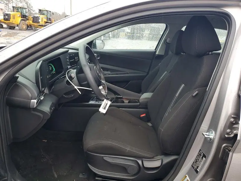 2025 HYUNDAI ELANTRA BLUE  