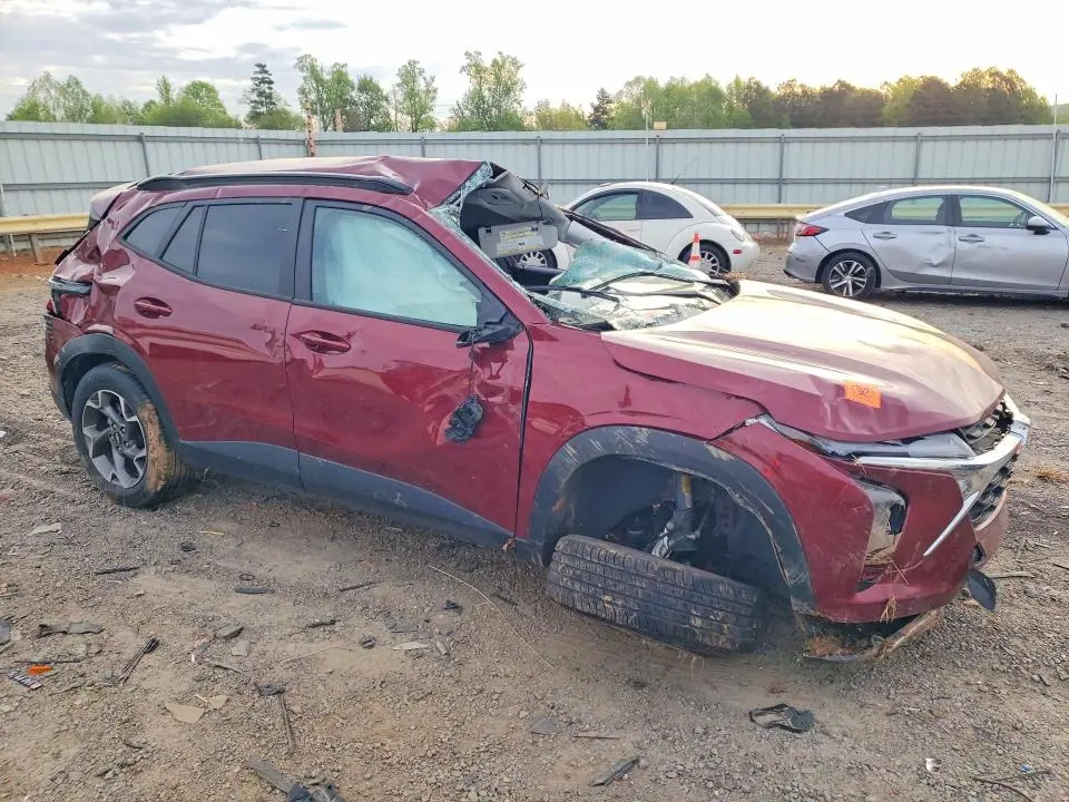 2025 CHEVROLET TRAX 1LT  