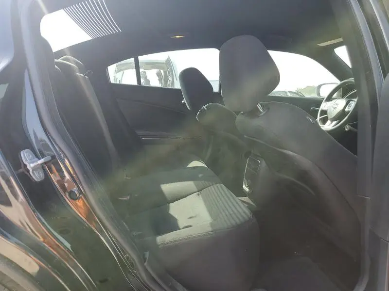 2013 DODGE CHARGER SE  