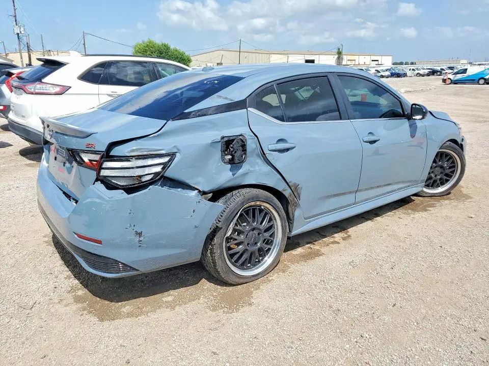 2024 NISSAN SENTRA SR  