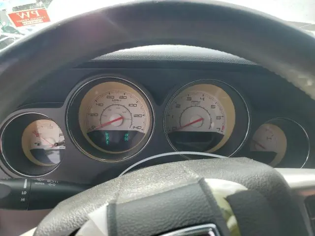 2012 DODGE CHALLENGER SXT  