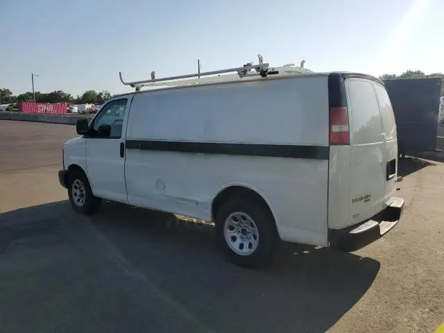 2013 GMC SAVANA G1500  