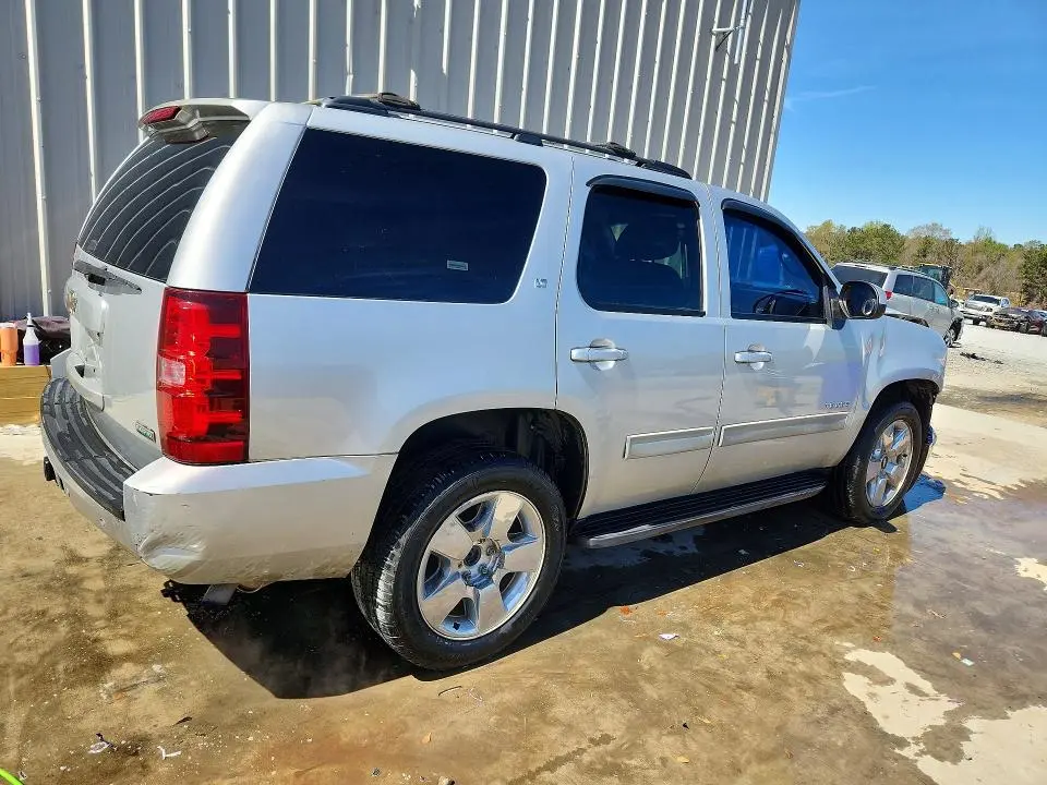 2011 CHEVROLET TAHOE C1500 LT  