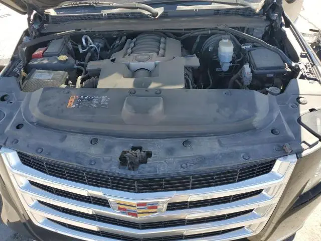 2019 CADILLAC ESCALADE LUXURY  