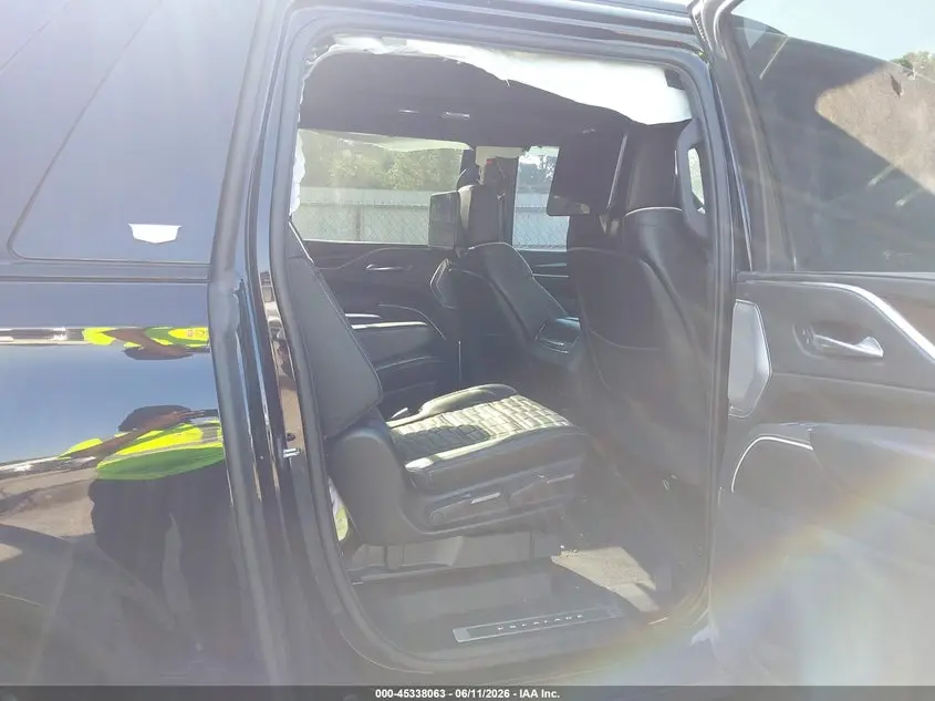 2023 CADILLAC ESCALADE ESV 4WD SPORT PLATINUM