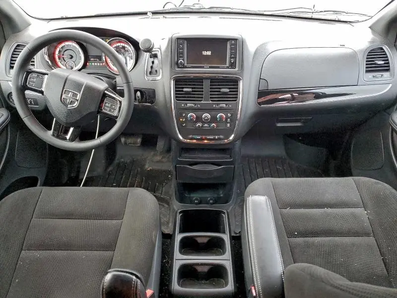 2015 DODGE GRAND CARAVAN SE  