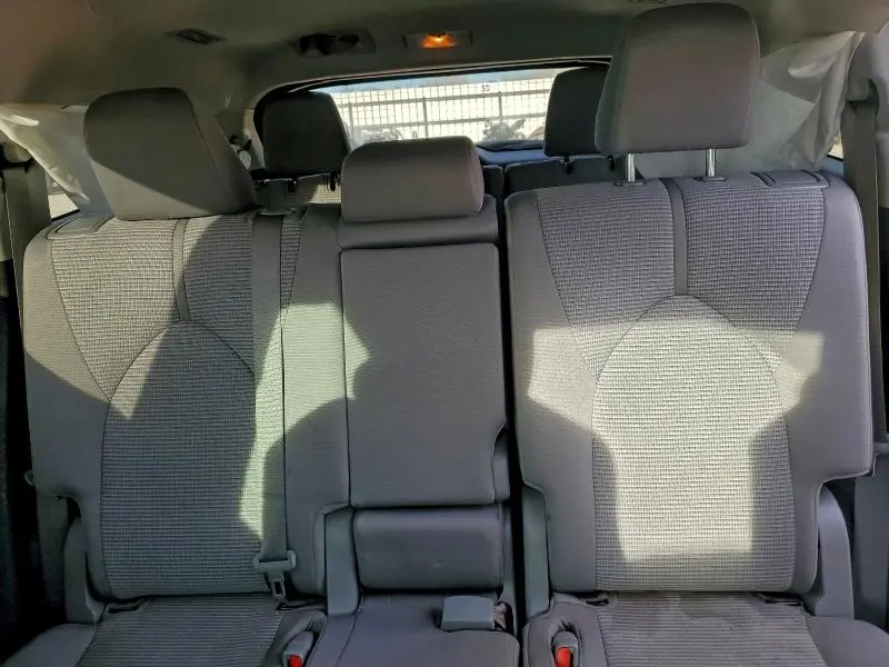 2022 TOYOTA HIGHLANDER L  