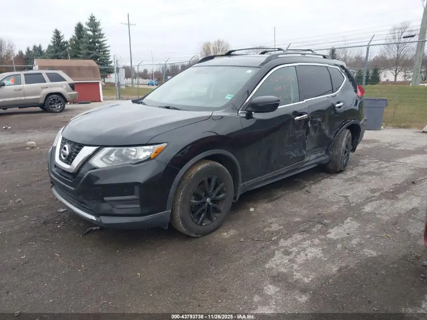 2017 NISSAN ROGUE SV