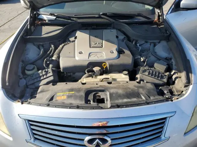 2011 INFINITI G37   