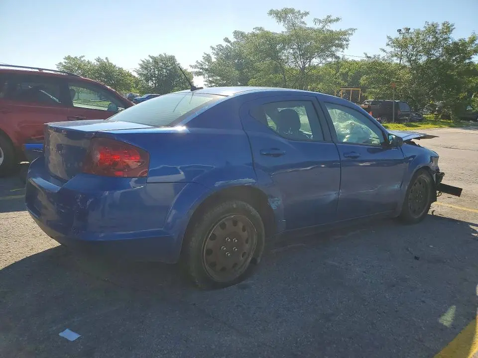 2013 DODGE AVENGER SE  