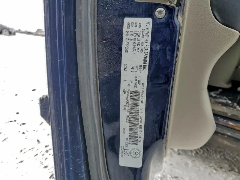 2016 DODGE GRAND CARAVAN SE  