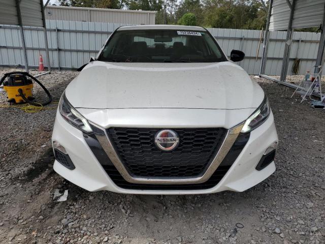 2019 NISSAN ALTIMA SR