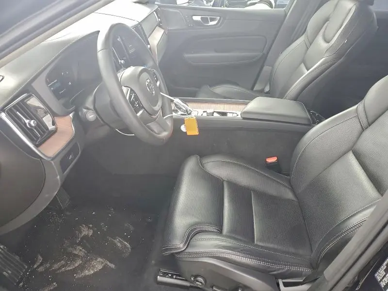 2024 VOLVO XC60 ULTIMATE  