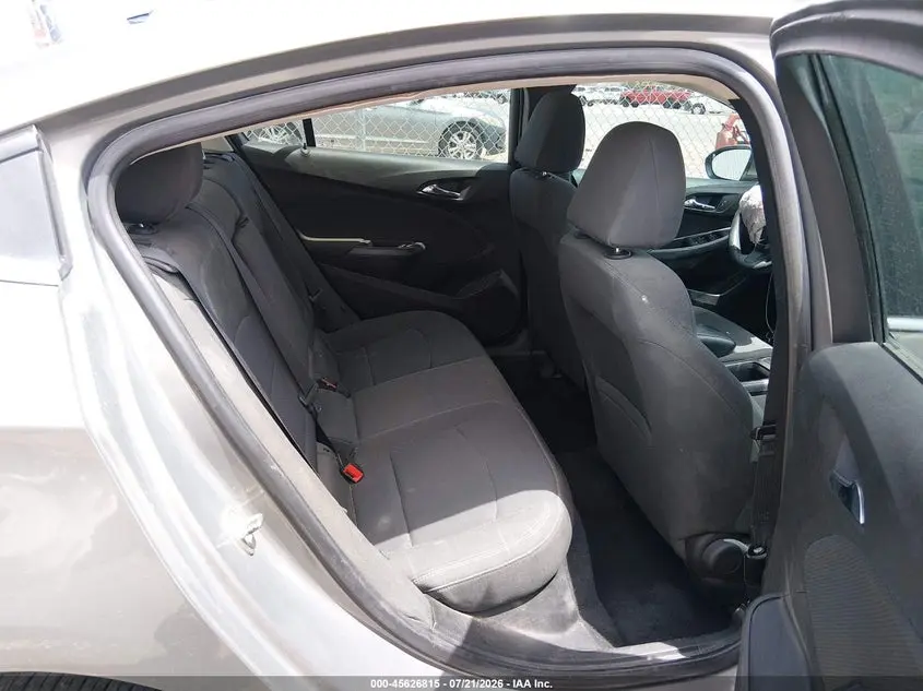 2018 CHEVROLET CRUZE LT AUTO