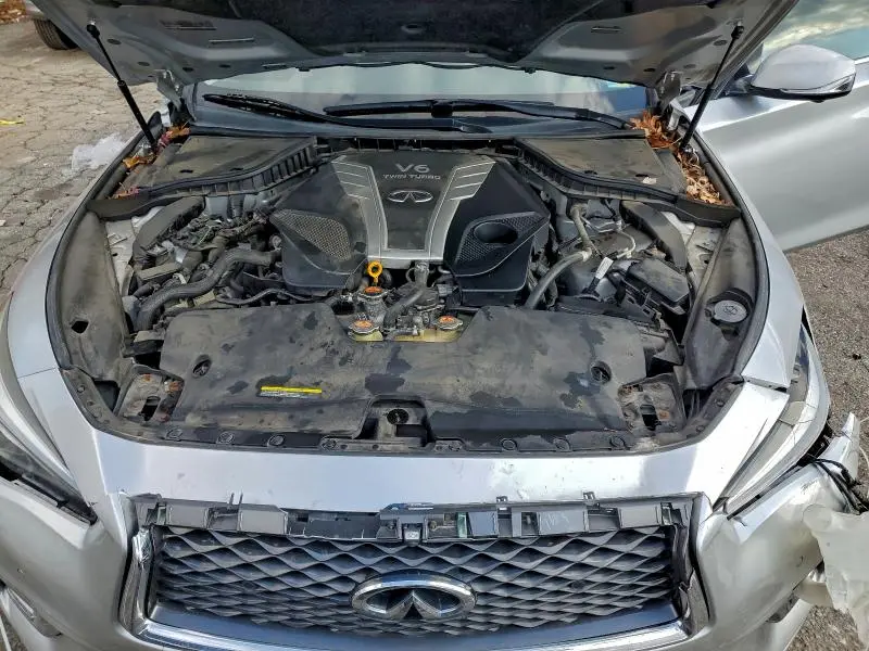2018 INFINITI Q50 LUXE  