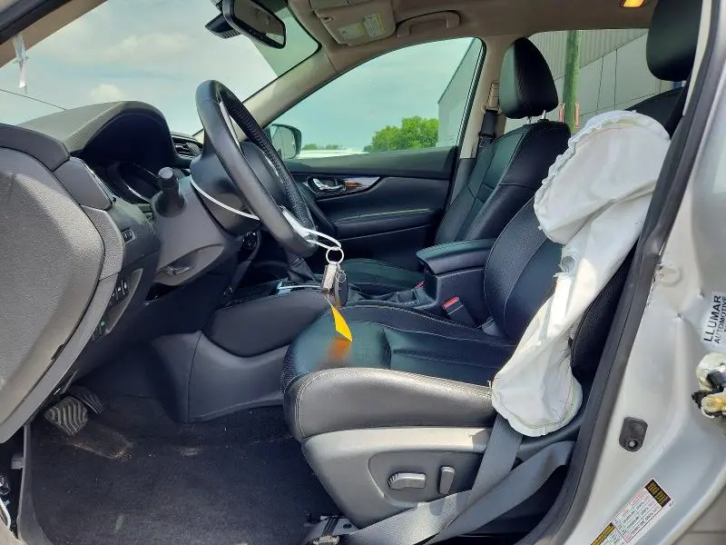 2019 NISSAN ROGUE SL  