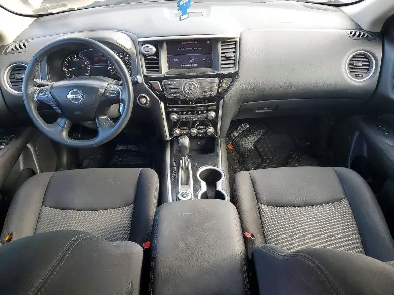 2017 NISSAN PATHFINDER SV  