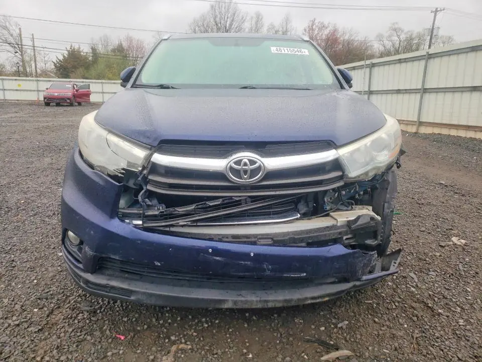2015 TOYOTA HIGHLANDER XLE  