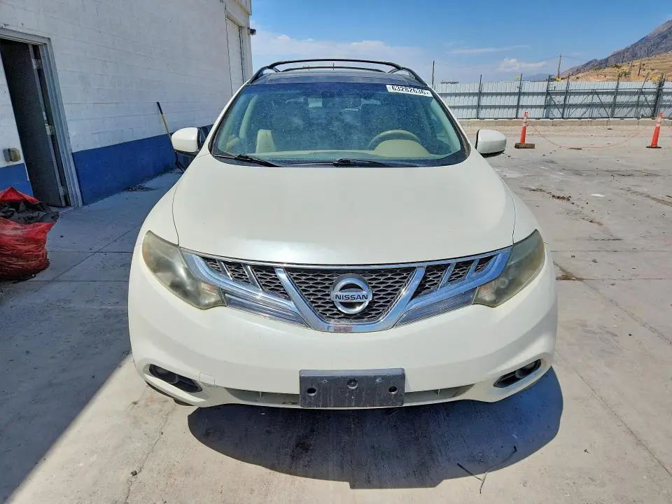 2011 NISSAN MURANO S  