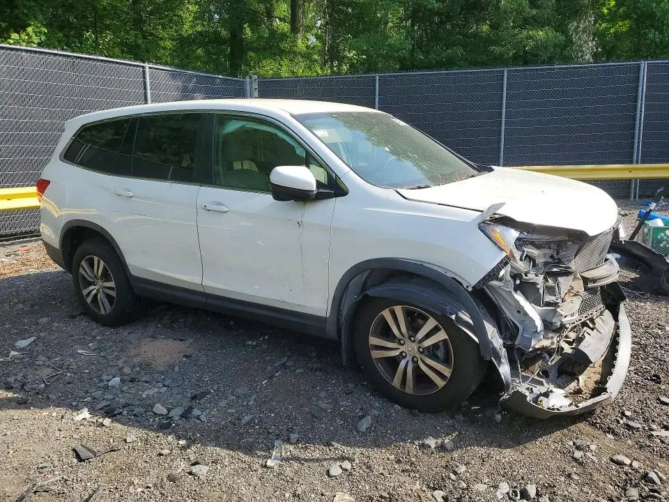2017 HONDA PILOT EX  