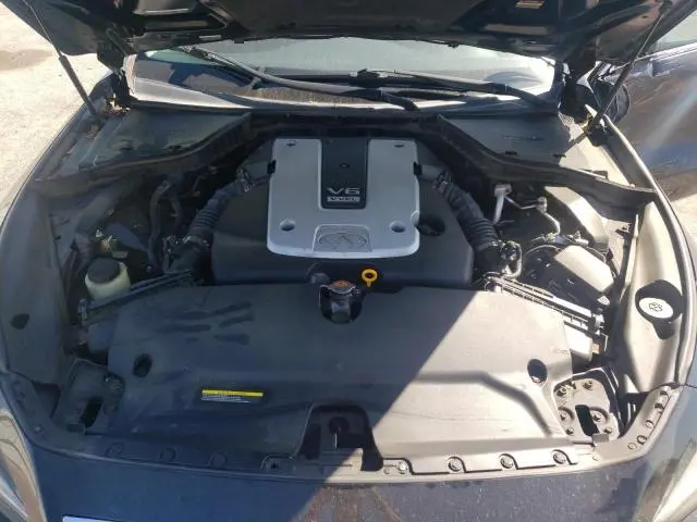 2015 INFINITI Q50 BASE