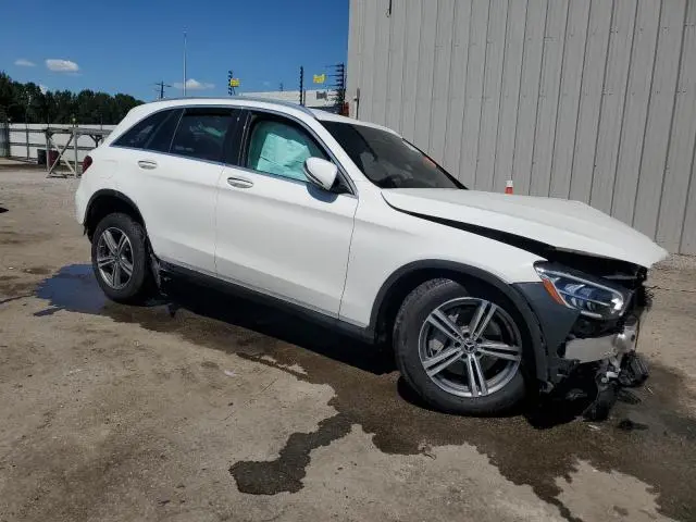 2020 MERCEDES-BENZ GLC 300  