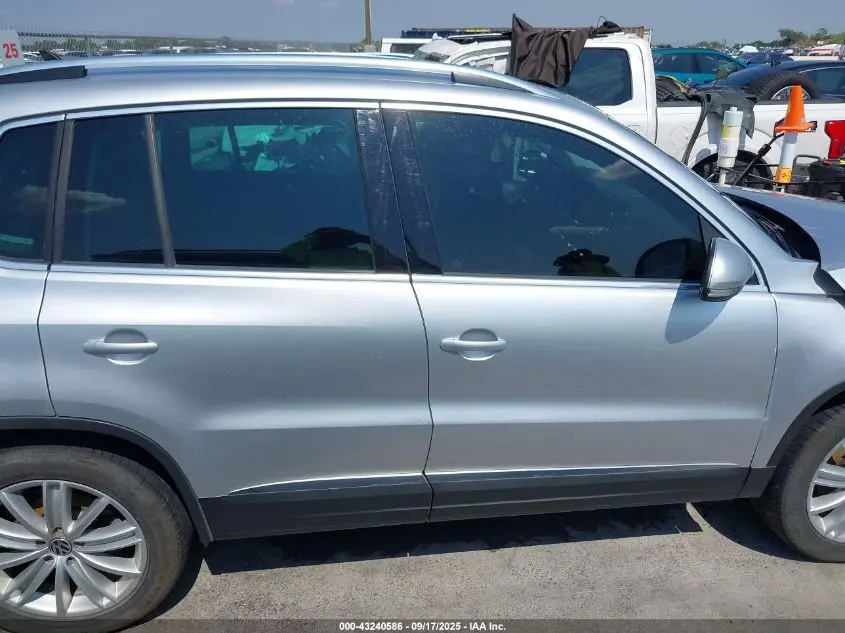 2013 VOLKSWAGEN TIGUAN SE