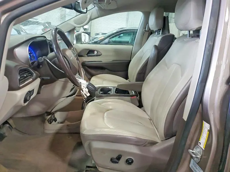 2017 CHRYSLER PACIFICA TOURING L PLUS  