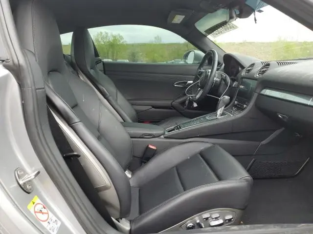 2024 PORSCHE CAYMAN BASE  