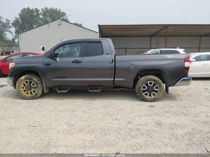 2017 TOYOTA TUNDRA SR5 5.7L V8