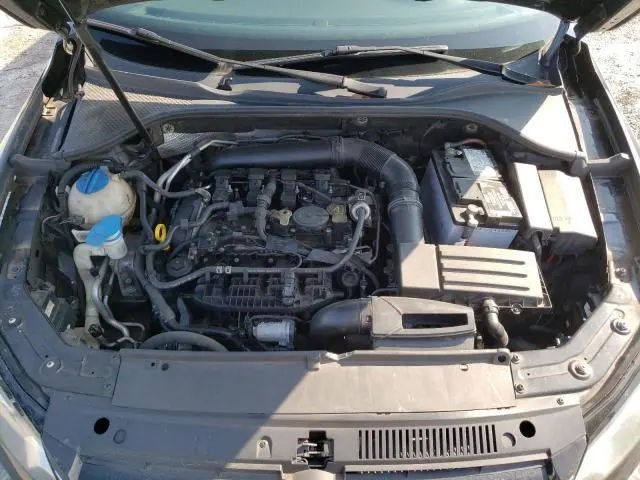 2014 VOLKSWAGEN PASSAT S  